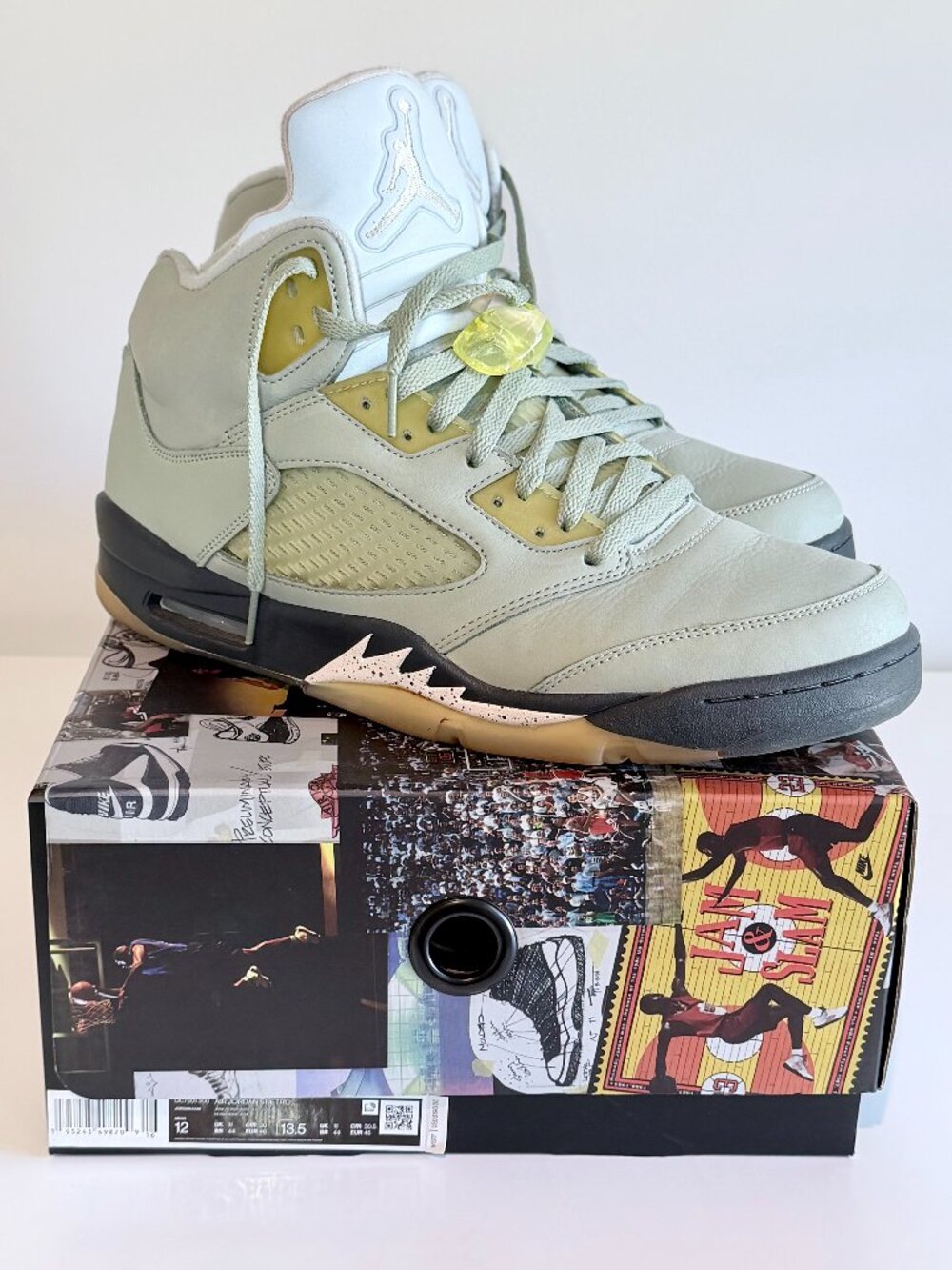 NIKE AIR JORDAN 5 RETRO “JADE HORIZON / DESERT SAND” - US Mens 12